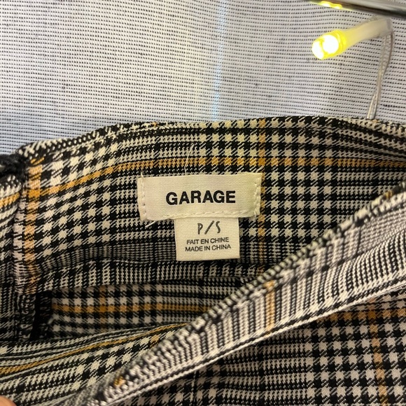 Garage - Mini plaid skirt with stretch, size small. - Picture 2 of 2